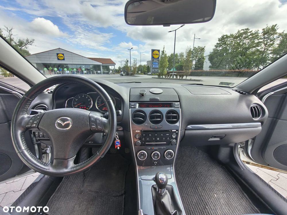 Mazda 6 2.0 Exclusive - 4