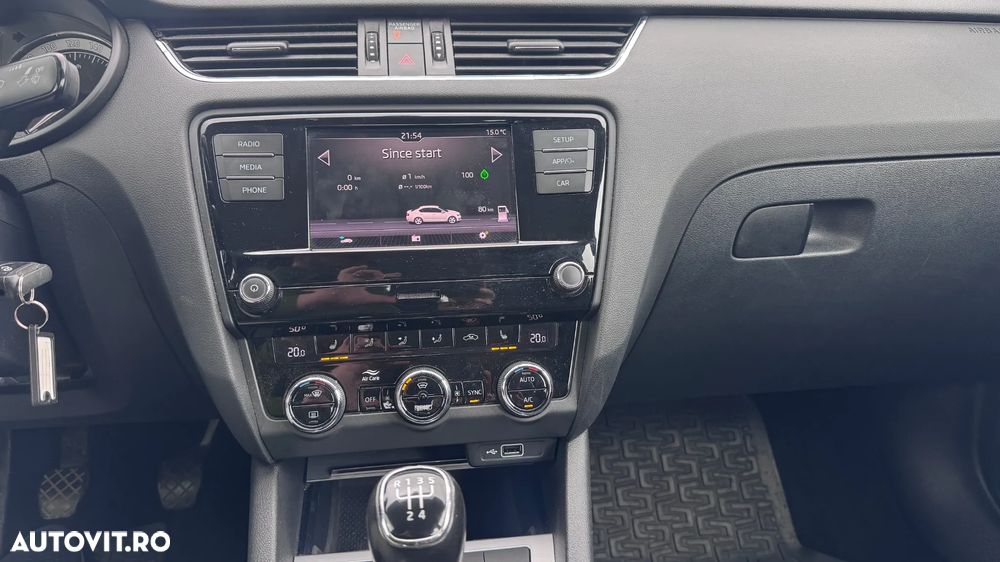 Skoda Octavia 1.6 TDI Ambition - 11