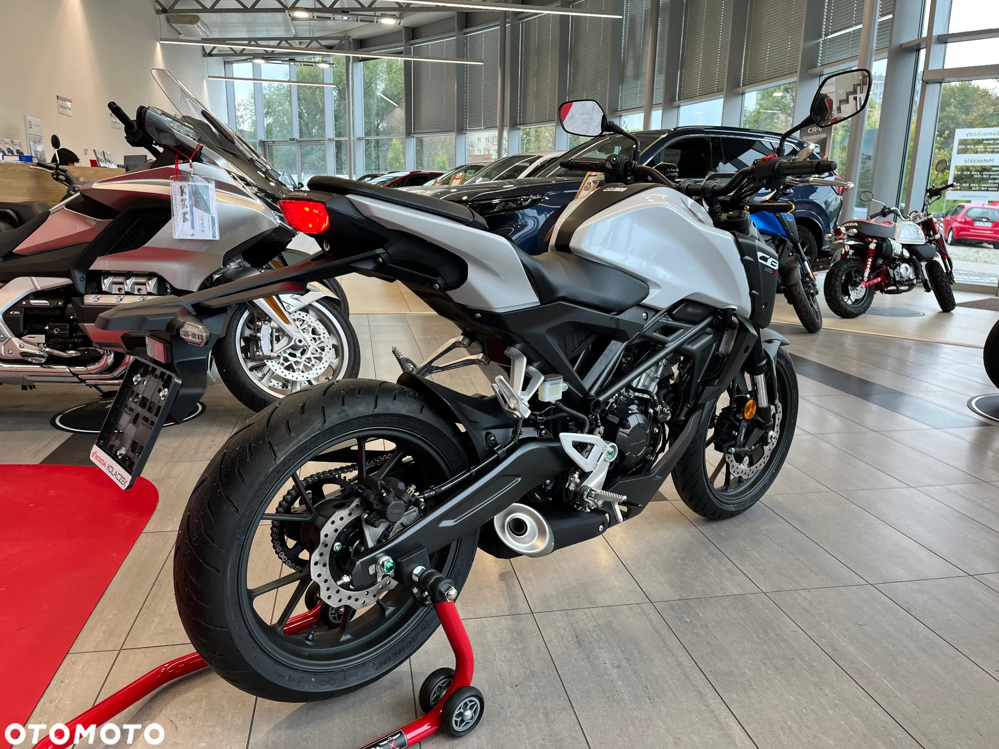 Honda CB - 3
