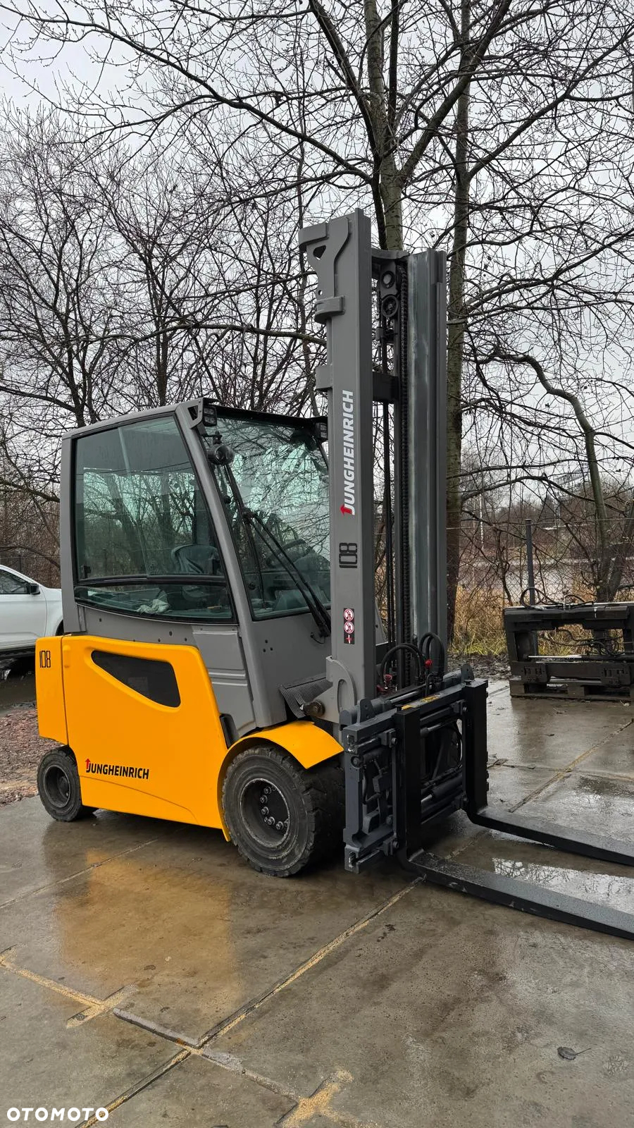 Jungheinrich EFG S30 - 4