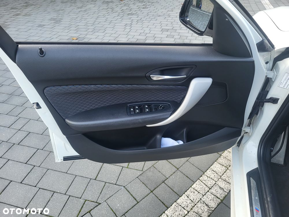 BMW Seria 1 118d - 19
