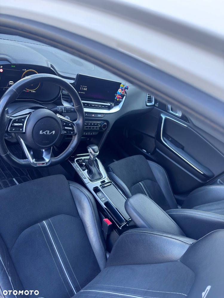 Kia XCeed 1.5 T-GDI OPF DCT7 GT-LINE - 10