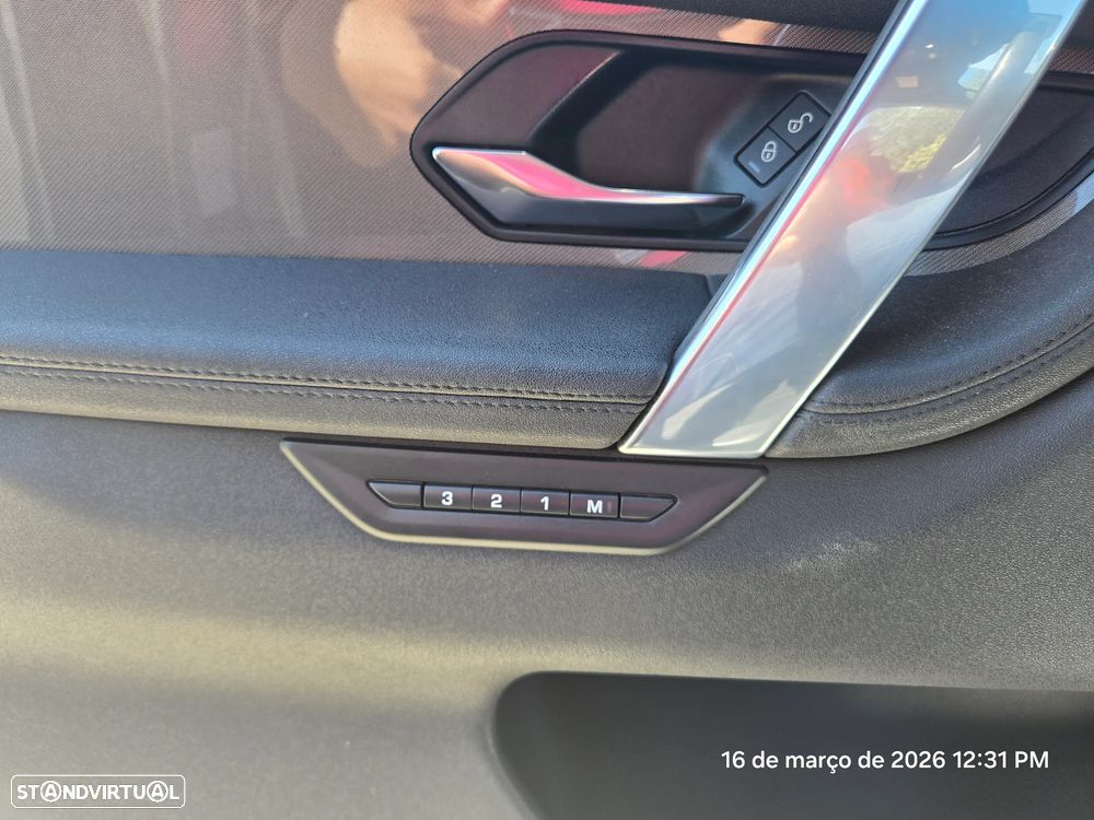 Land Rover Discovery Sport - 25