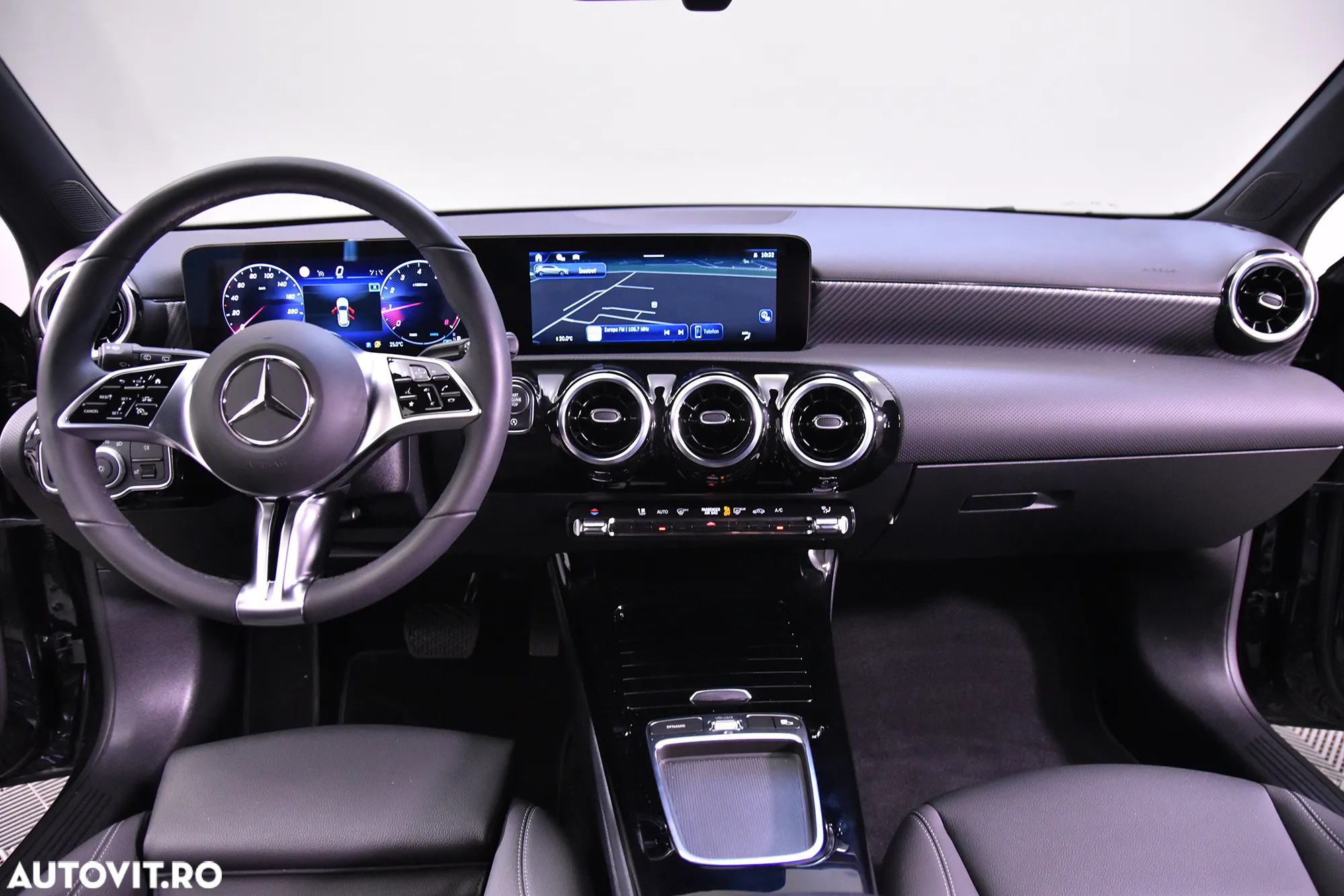 Mercedes-Benz A 180 MHEV 7G-DCT - 9