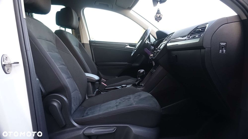Volkswagen Tiguan - 29