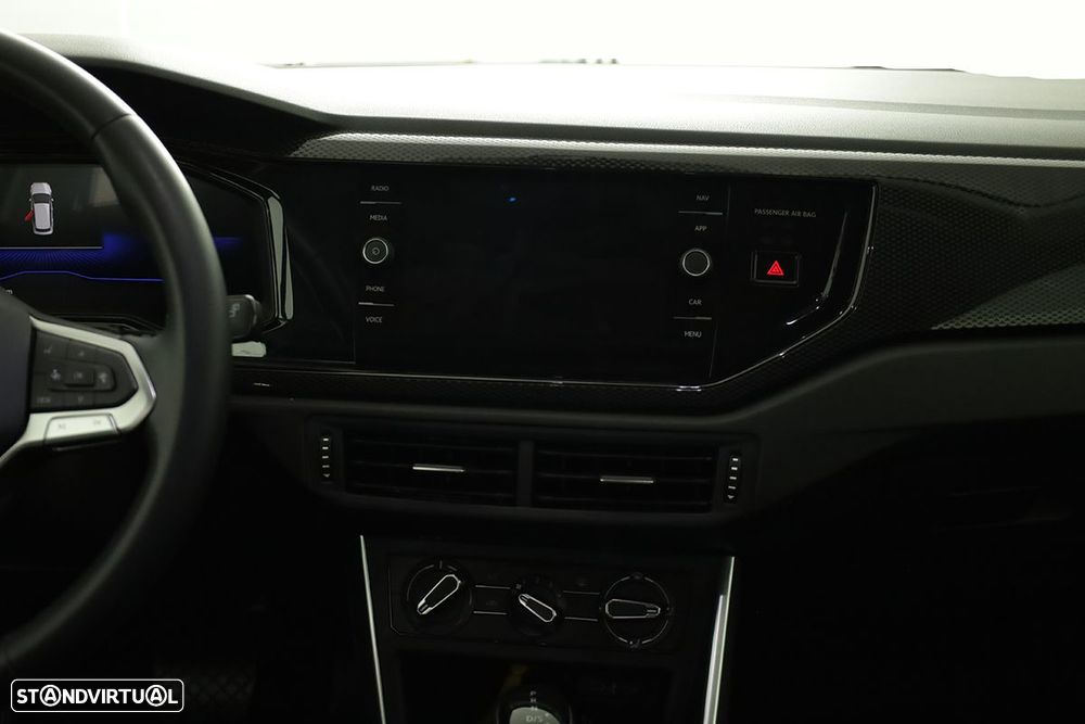VW Taigo 1.0 TSI Urban DSG - 9