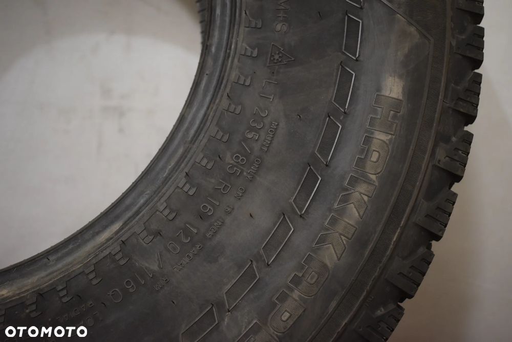 R16 235/85 Nokian Hakkapelitta - 9