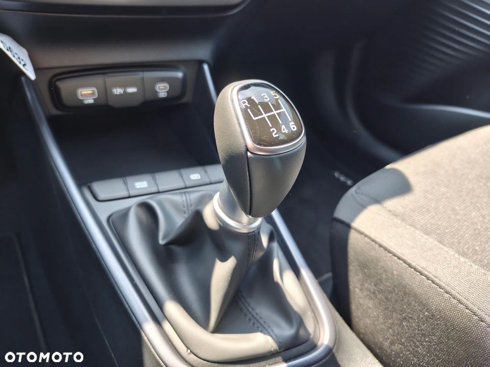 Hyundai Bayon 1.0 T-GDI Modern - 16