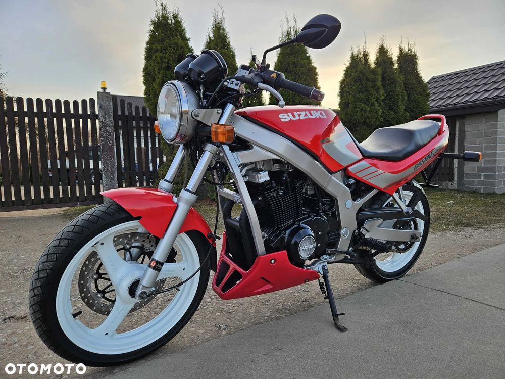 Suzuki GS - 7