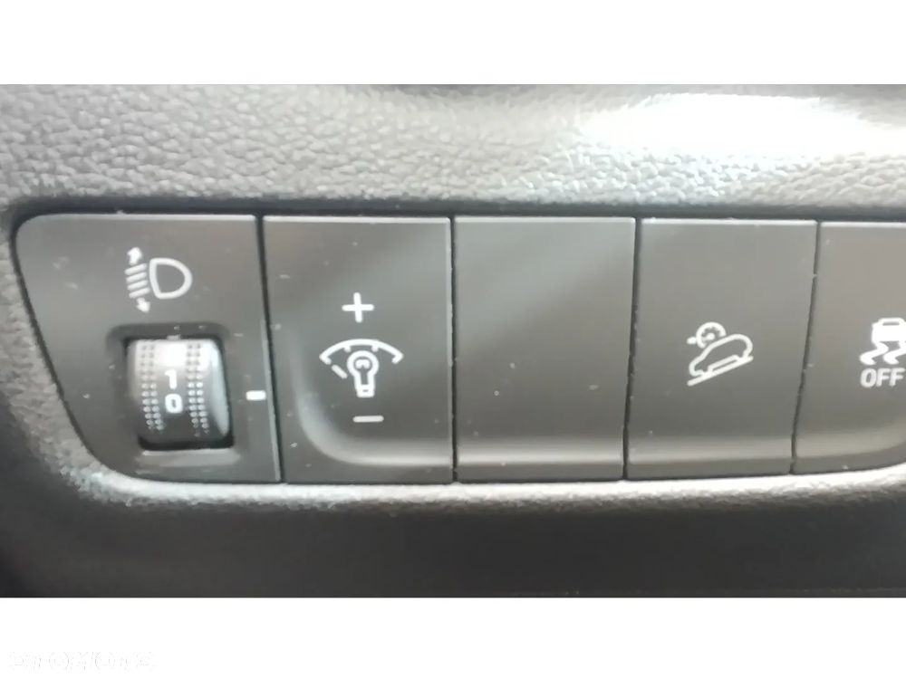 Hyundai Kona 1.0 T-GDI Smart DCT - 13