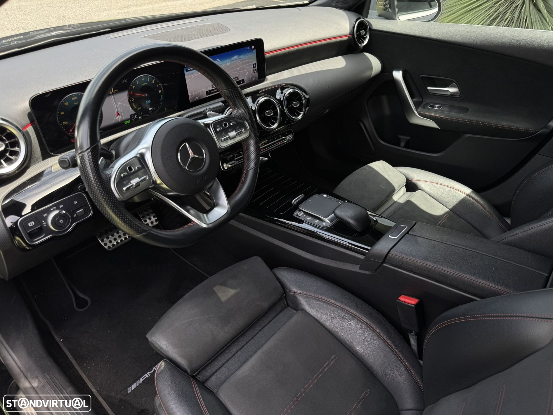 Mercedes-Benz A 250 e AMG Line - 2