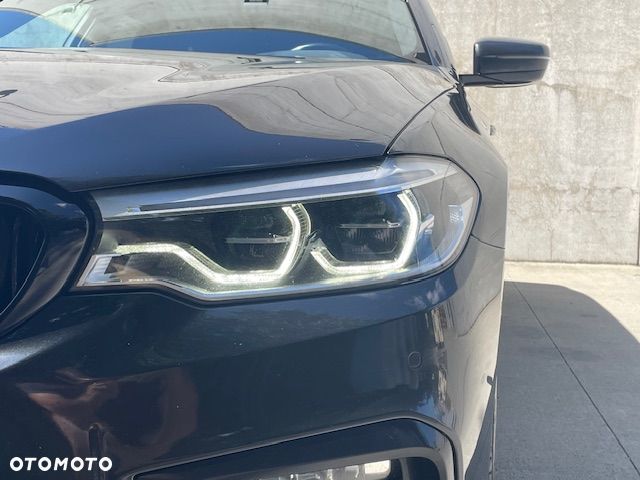 BMW Seria 5 - 12