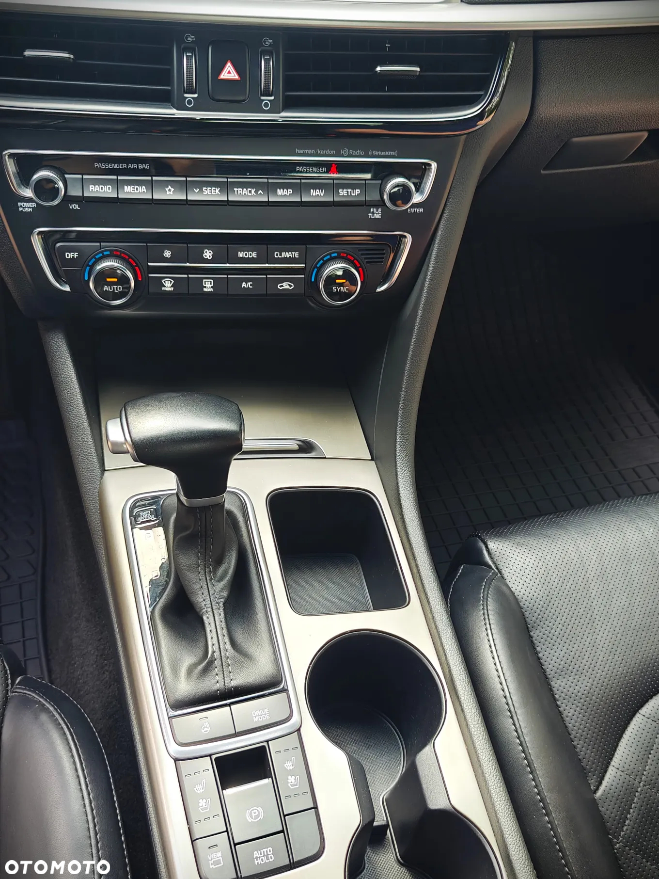 Kia Optima - 18