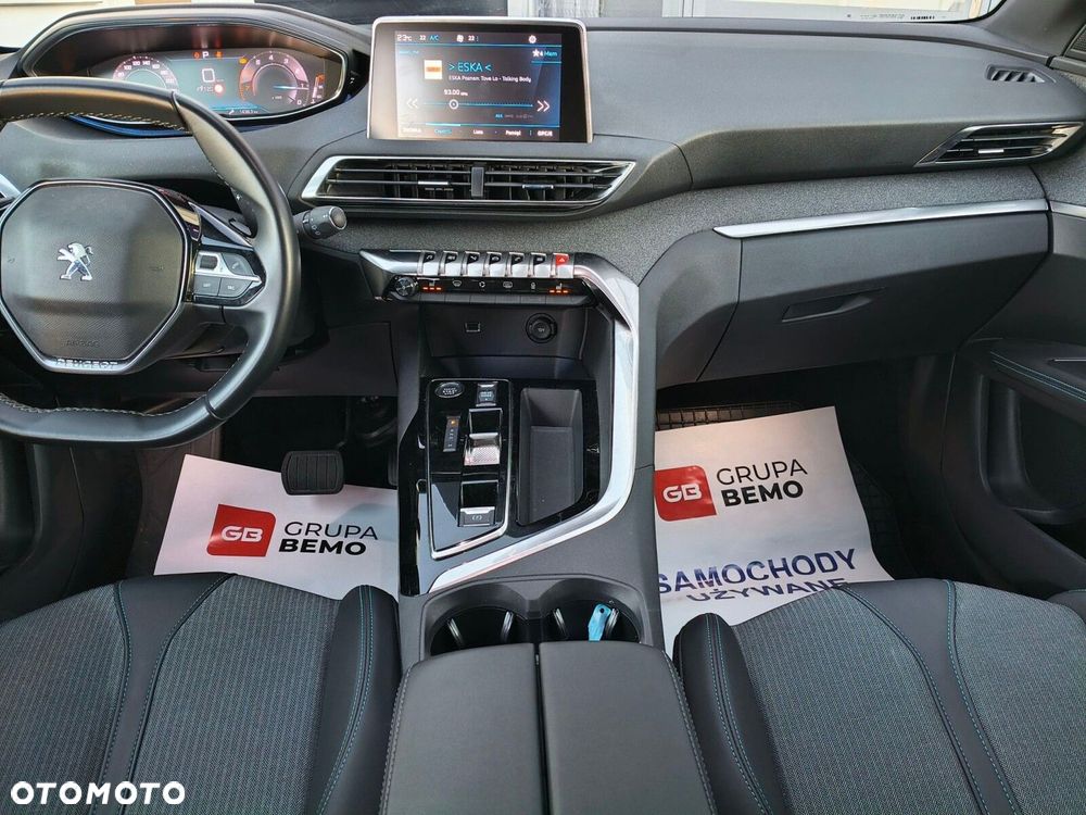 Peugeot 3008 1.2 PureTech Allure S&S EAT8 - 21