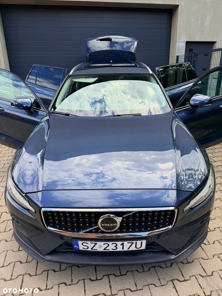 Volvo V60 Cross Country B5 B AWD Plus - 16