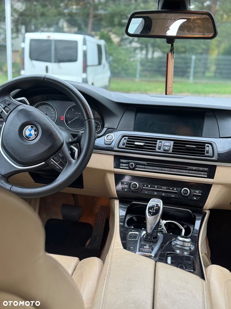 BMW Seria 5 - 10