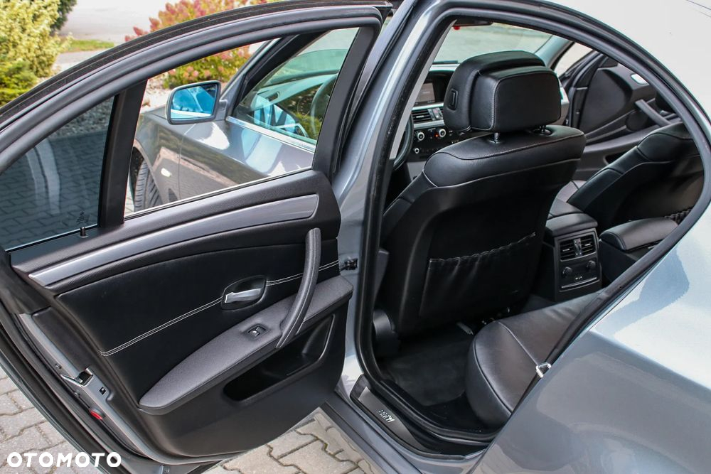 BMW Seria 5 - 28
