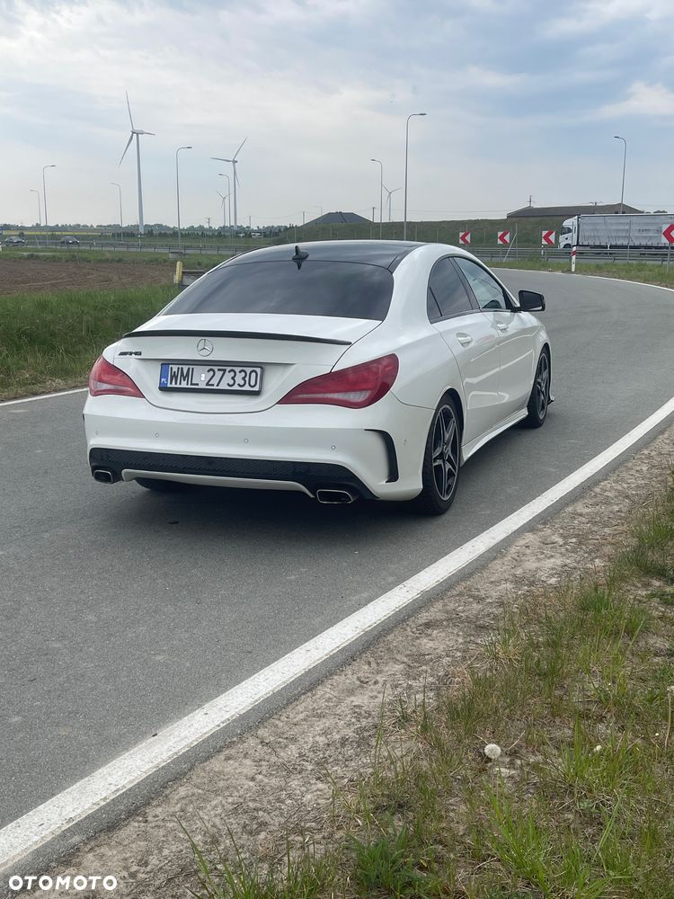 Mercedes-Benz CLA 250 7G-DCT - 9