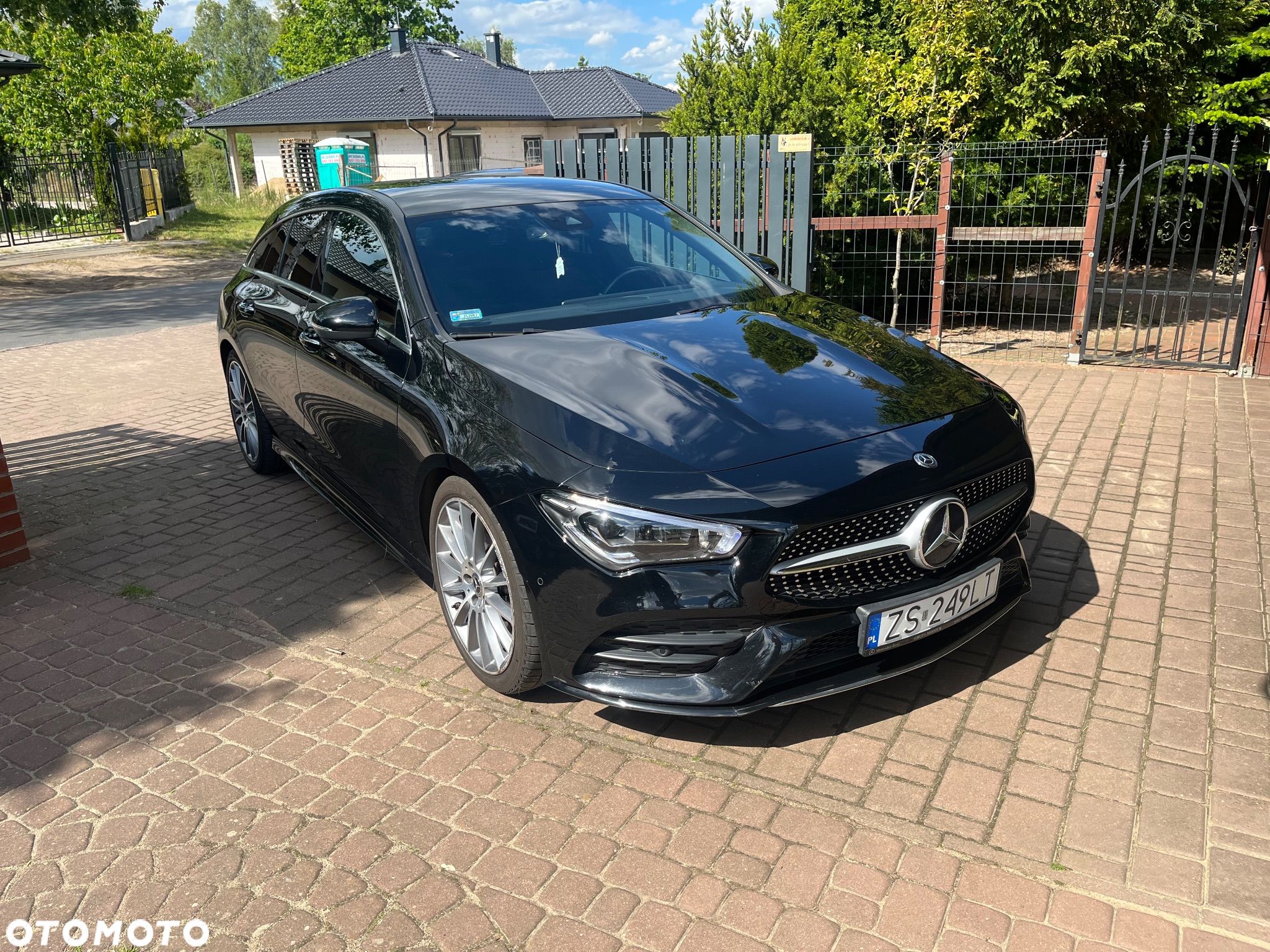 Mercedes-Benz CLA 200 AMG Line 7G-DCT - 1
