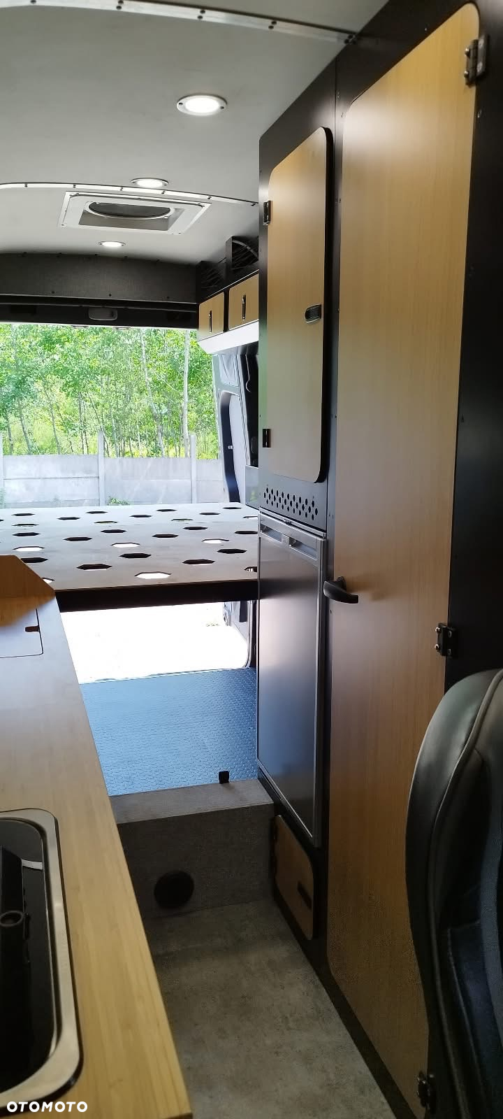 Volkswagen Crafter - 27