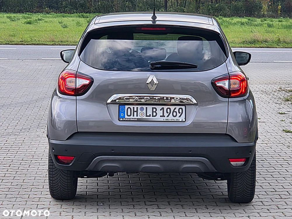 Renault Captur (ENERGY) TCe 90 BOSE EDITION - 10