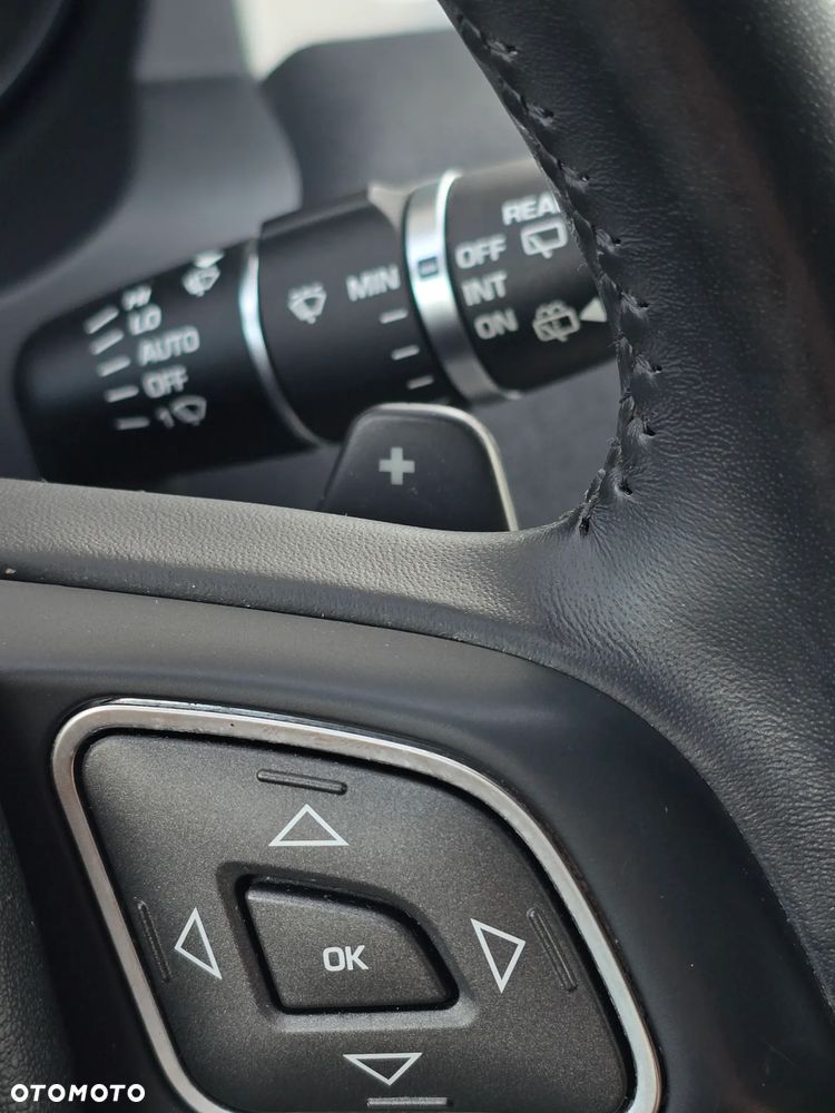 Land Rover Range Rover Evoque - 34