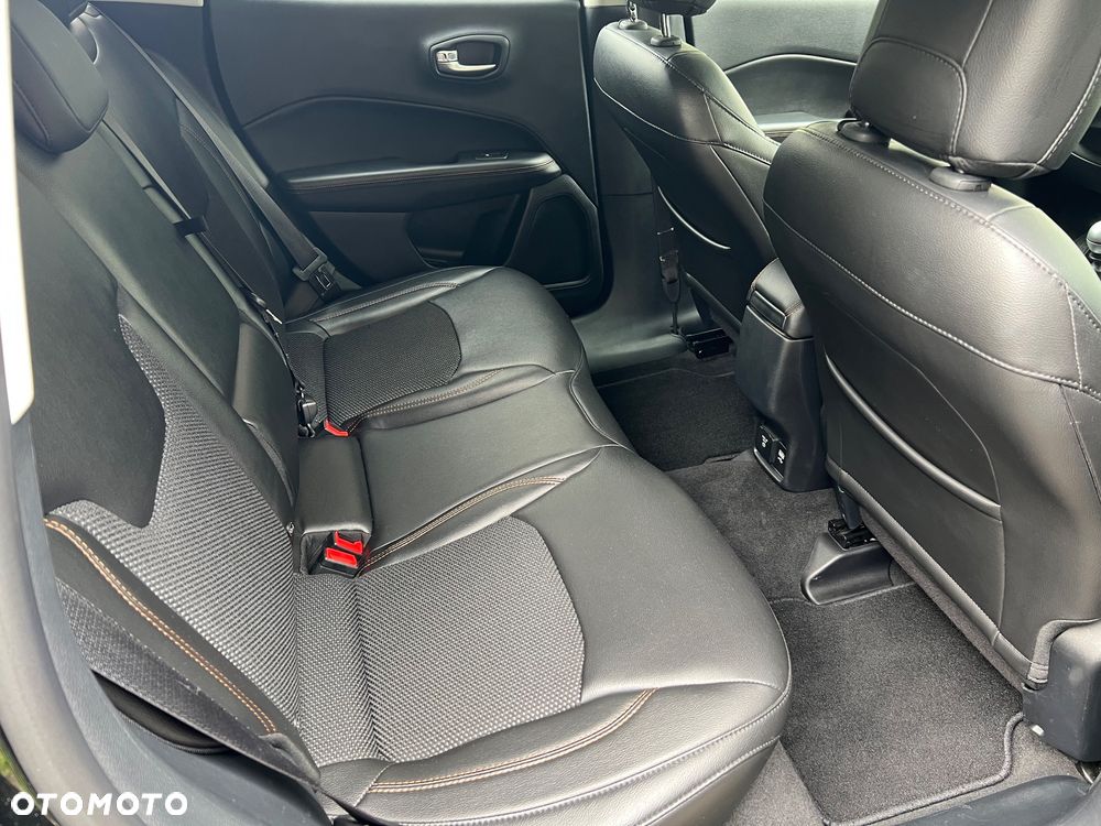 Jeep Compass 1.4 MultiAir Limited - 16