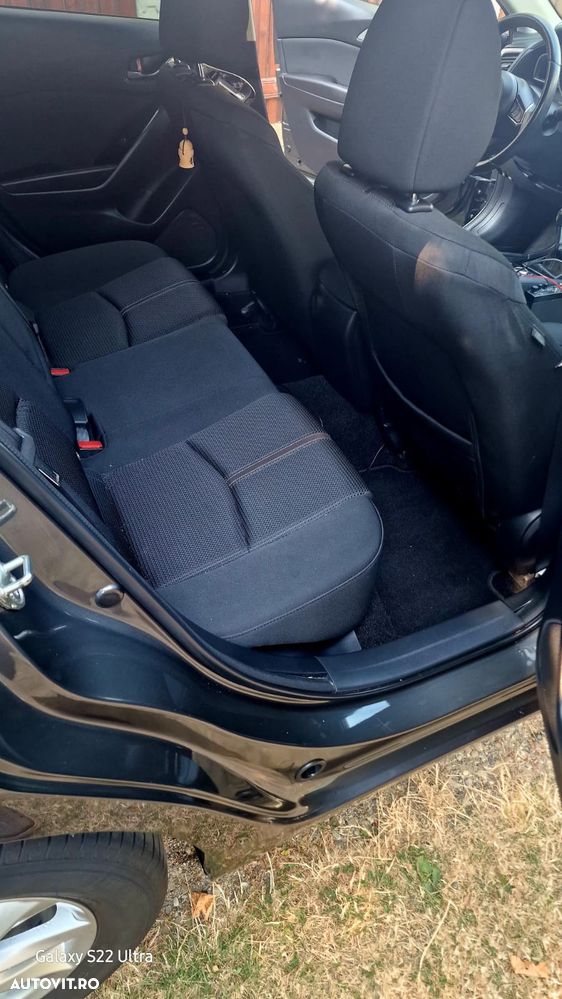 Mazda 3 G120 Attraction - 19