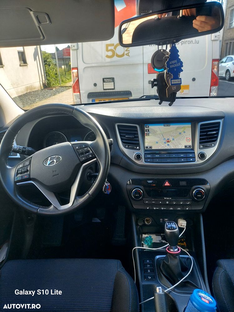 Hyundai Tucson 2.0 CRDI 4WD Trend - 8