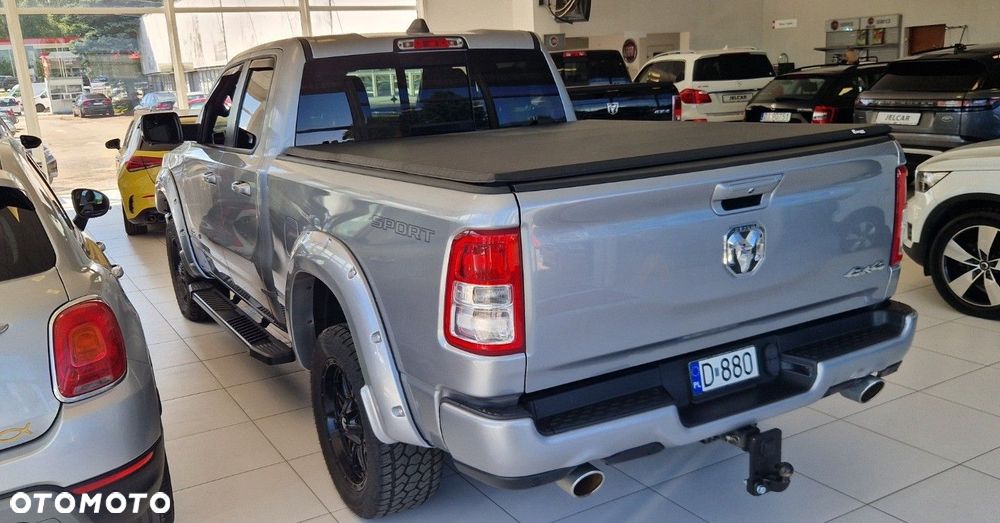 Dodge RAM - 4