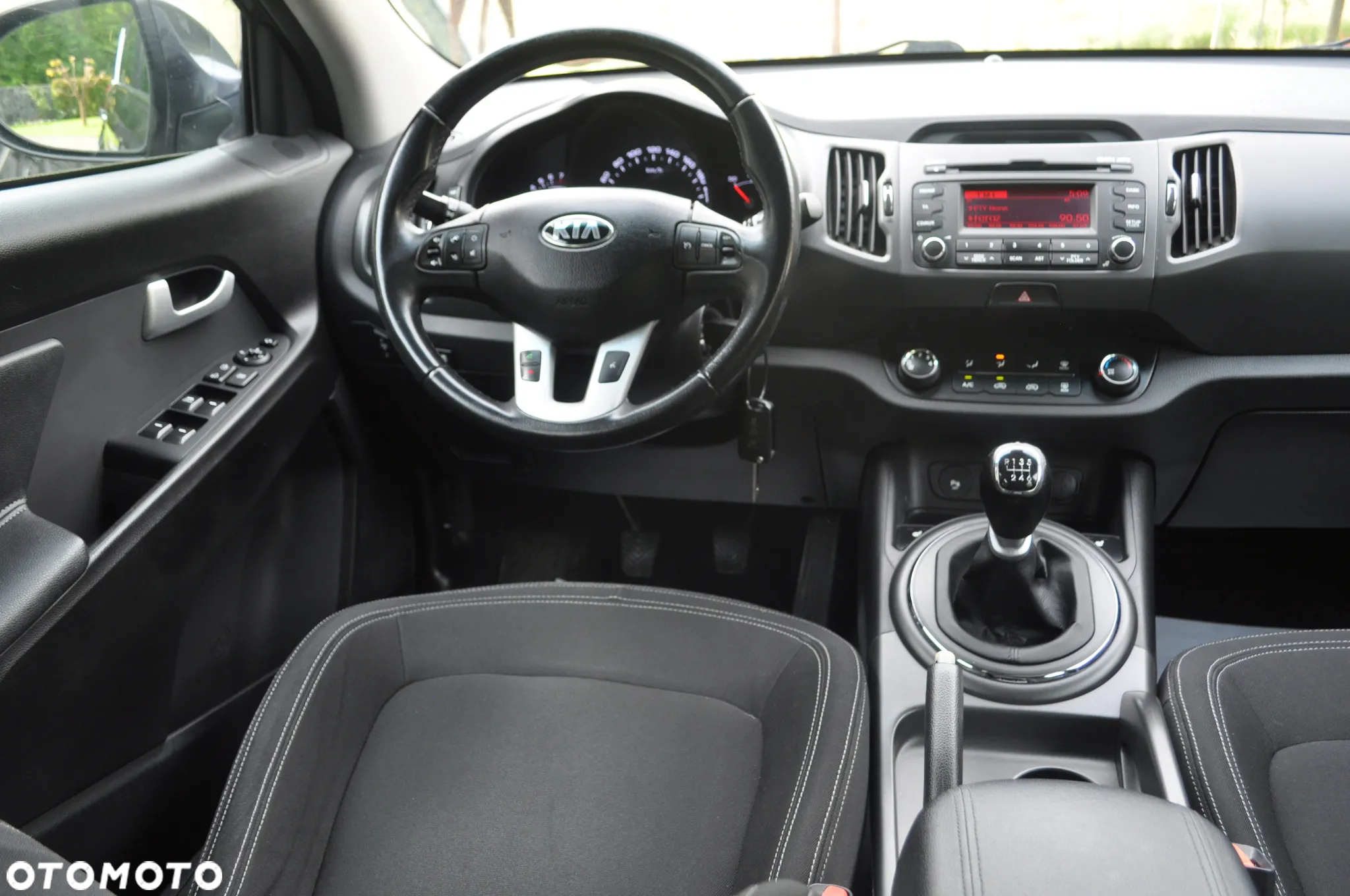 Kia Sportage 1.6 GDI Business Line 2WD - 24