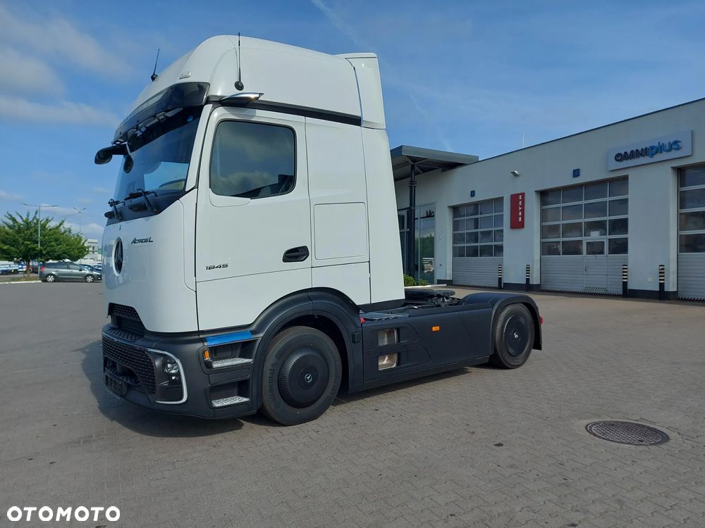 Mercedes-Benz Actros 1845 LS - 1