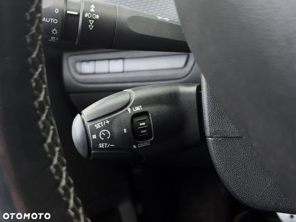 Peugeot 2008 1.2 Pure Tech Crossway S&S EAT6 - 14