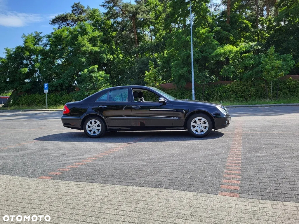 Mercedes-Benz Klasa E 200 Kompressor NGT Automatik Classic - 7