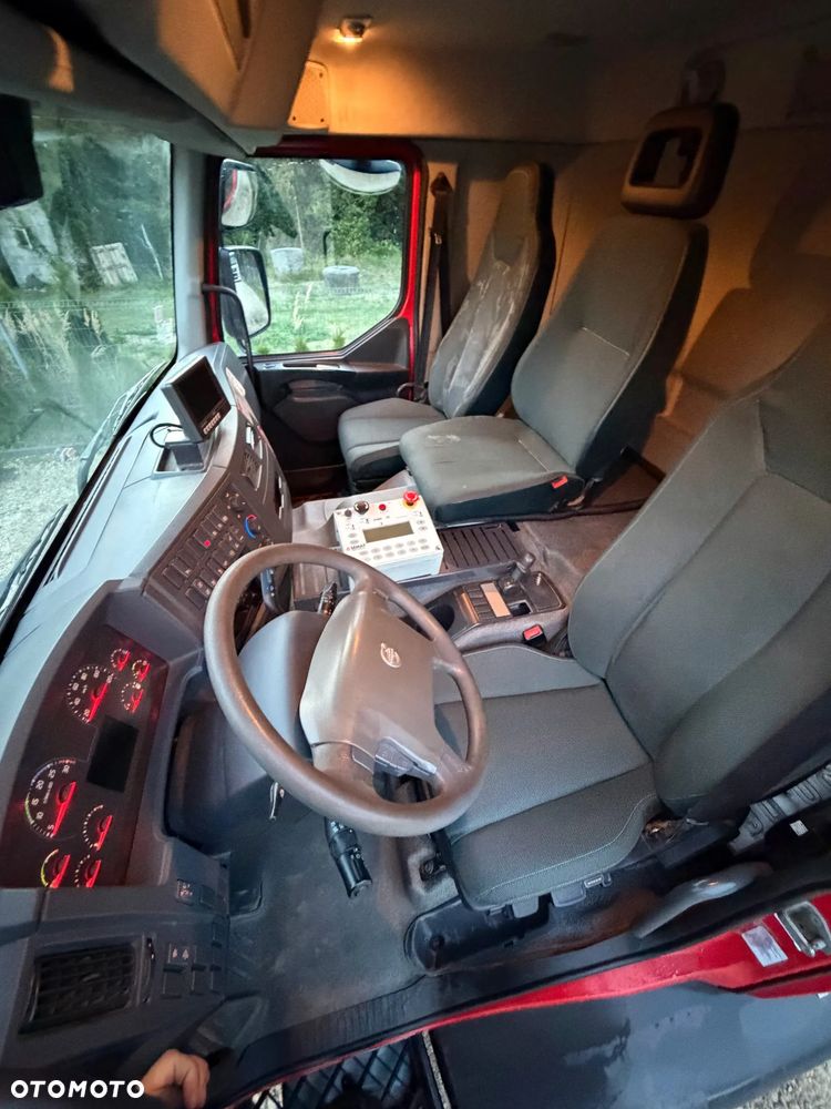 Volvo FE - 26