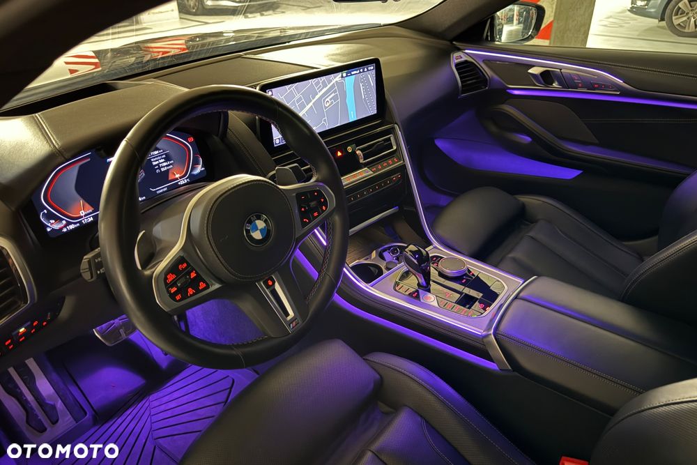 BMW Seria 8 - 40