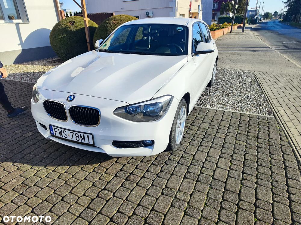 BMW Seria 1 116i - 15
