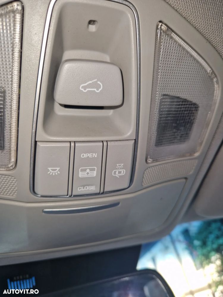 Hyundai Santa Fe 2.2 CRDi 4WD Automatik Style - 8