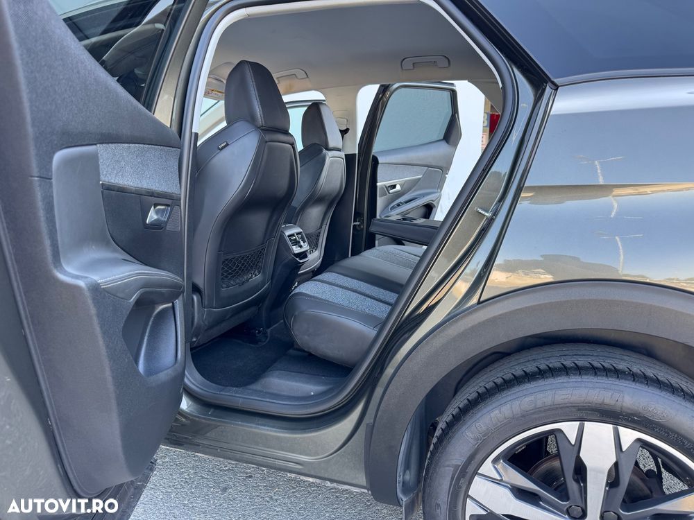Peugeot 3008 1.6 BlueHDI S&S EAT6 GT-Line - 14