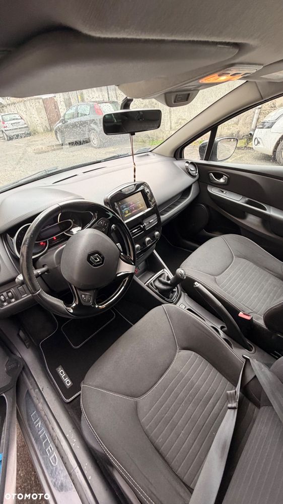 Renault Clio 1.5 dCi Life - 12