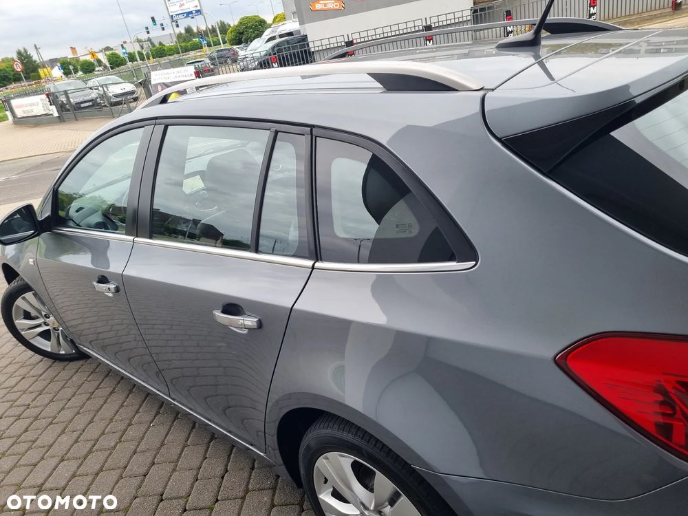 Chevrolet Cruze 1.4T LTZ - 32
