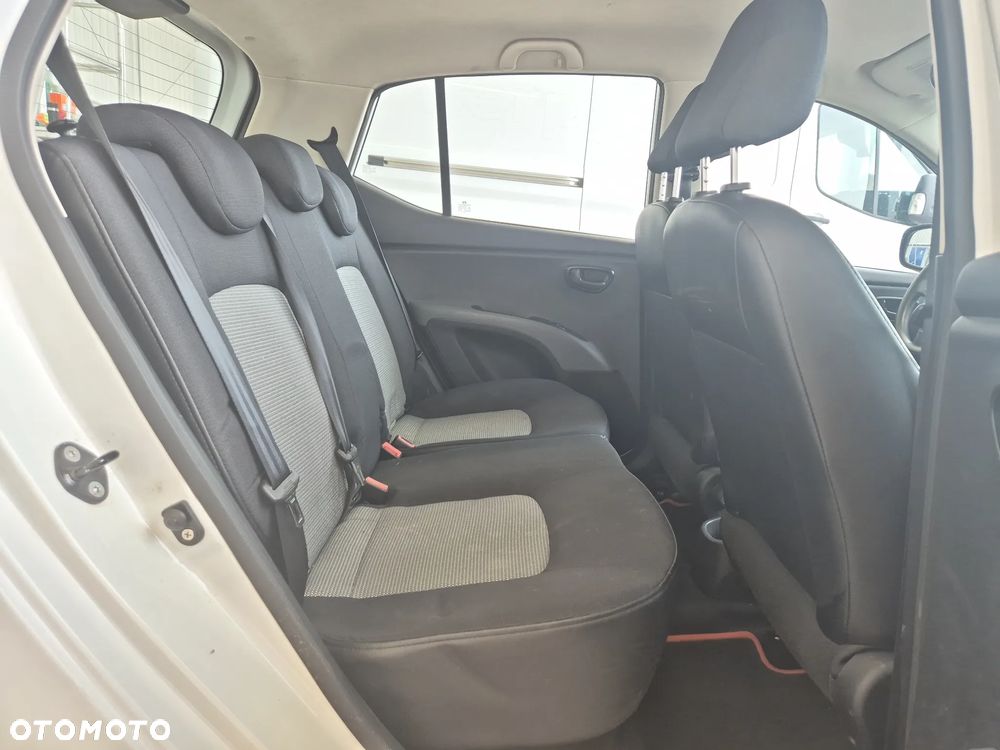Hyundai i10 1.1 Classic - 6