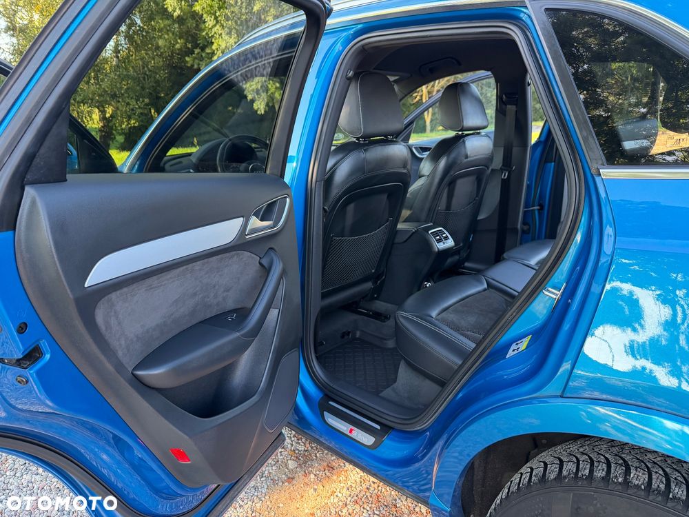 Audi Q3 - 18