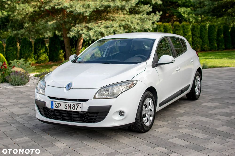 Renault Megane - 11