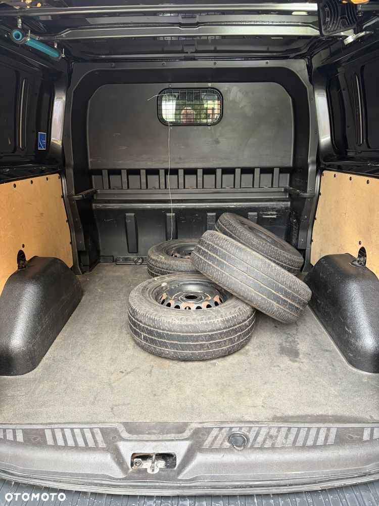 Ford Transit Custom - 22