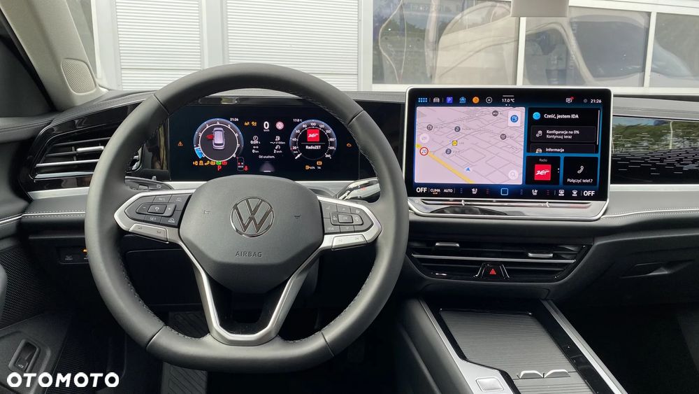 Volkswagen Passat 2.0 TSI Style DSG - 24