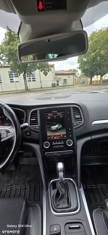 Renault Megane 1.5 dCi Bose EDC - 10