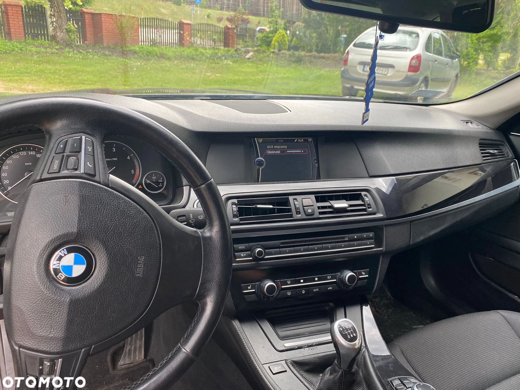 BMW Seria 5 520d - 10