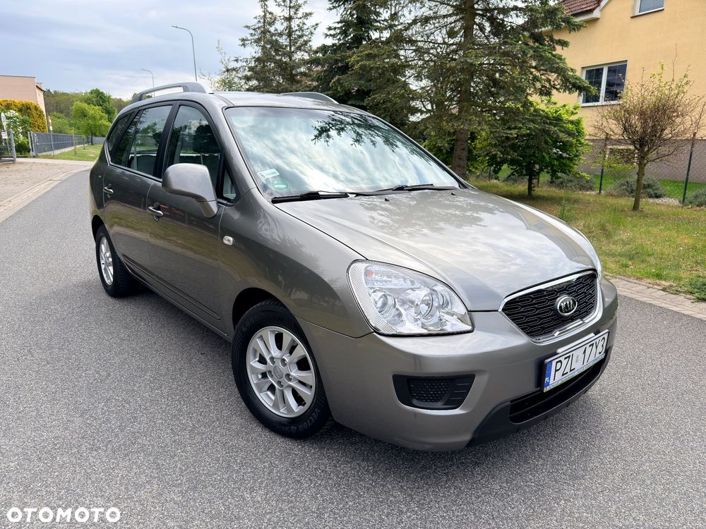 Kia Carens 1.7 CRDi 115 Fifa World Cup Edition - 7