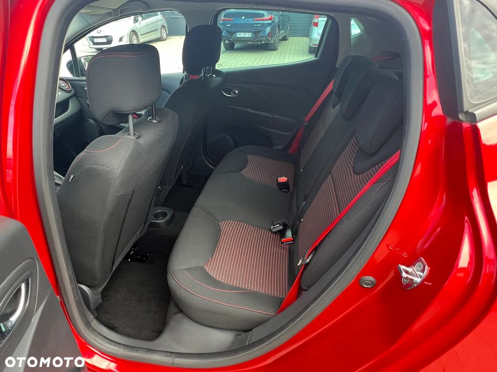 Renault Clio - 13